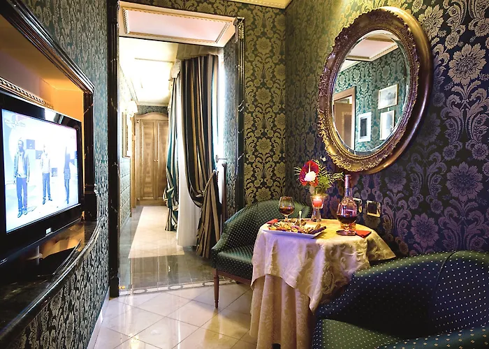Hotel Manfredi In Rome